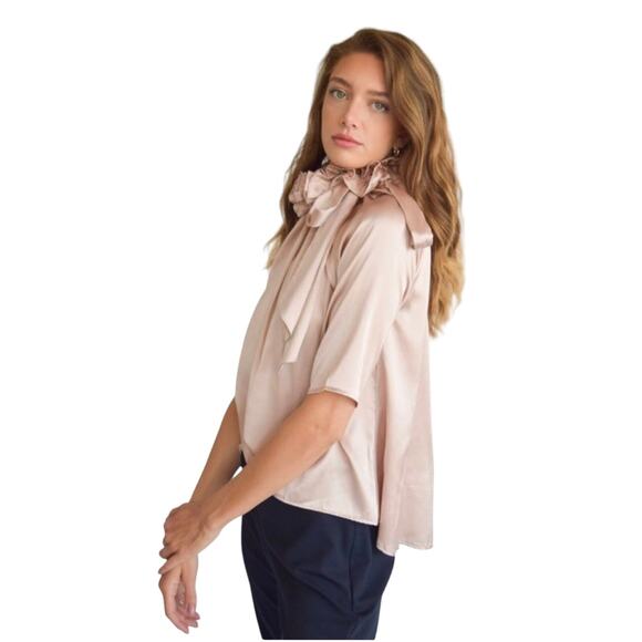 Never A Wallflower Blush Pink Silky Gathered Neck blouse women’s size XS NWT - Picture 1 of 5
